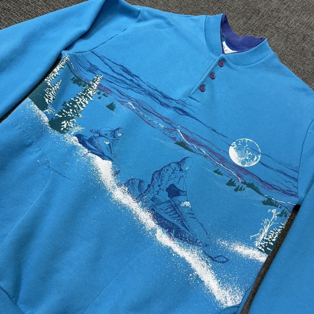 Vintage‎ 90s Henley Sweatshirt Men's Large Blue Snowmobile Mountains Graphic